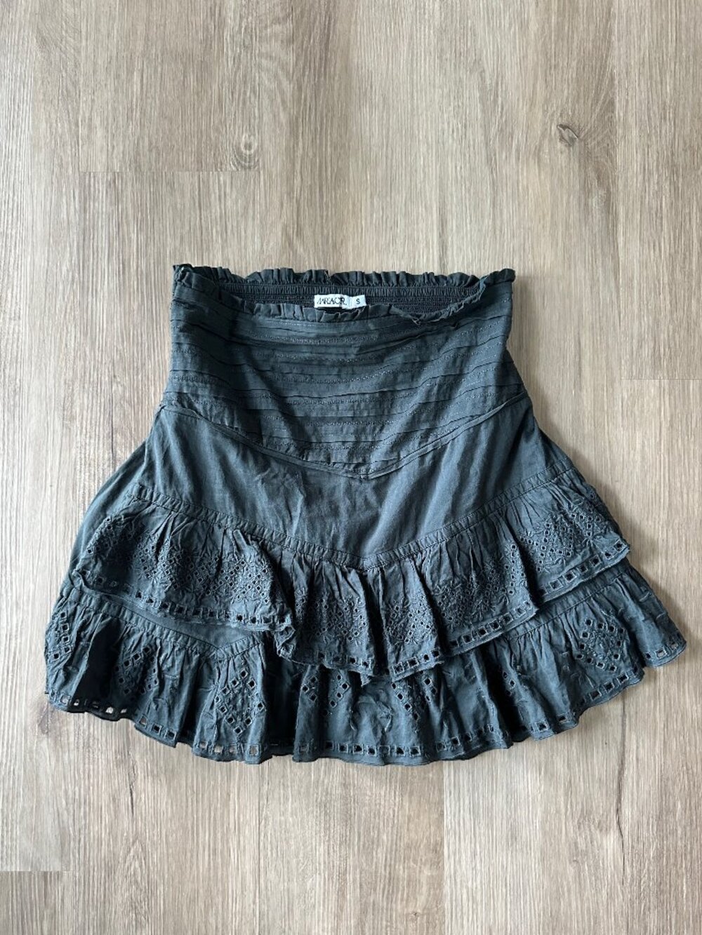 MARIA CHER Gray Mini Skirt Smocked Elastic Waist 100% Cotton Eyelet SMALL